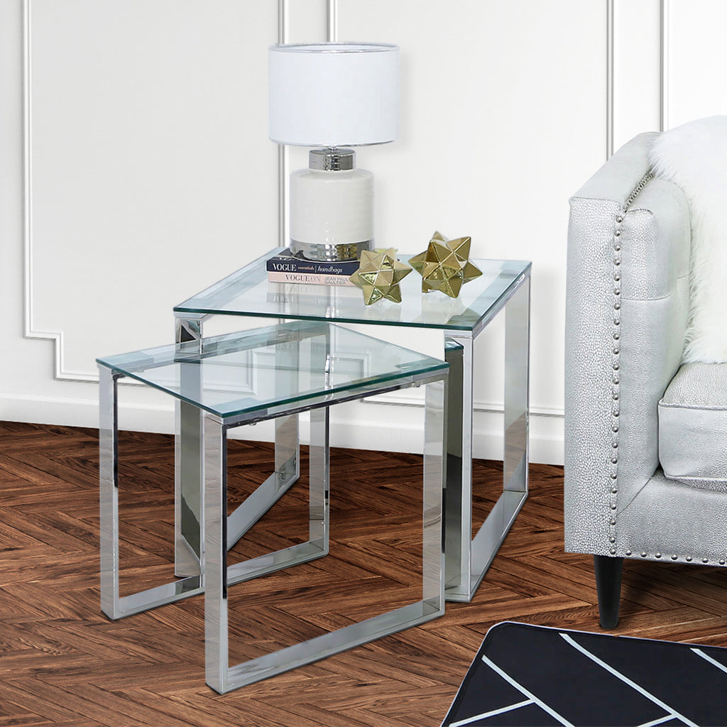 Where Should a Side Table be Placed in Living Room?