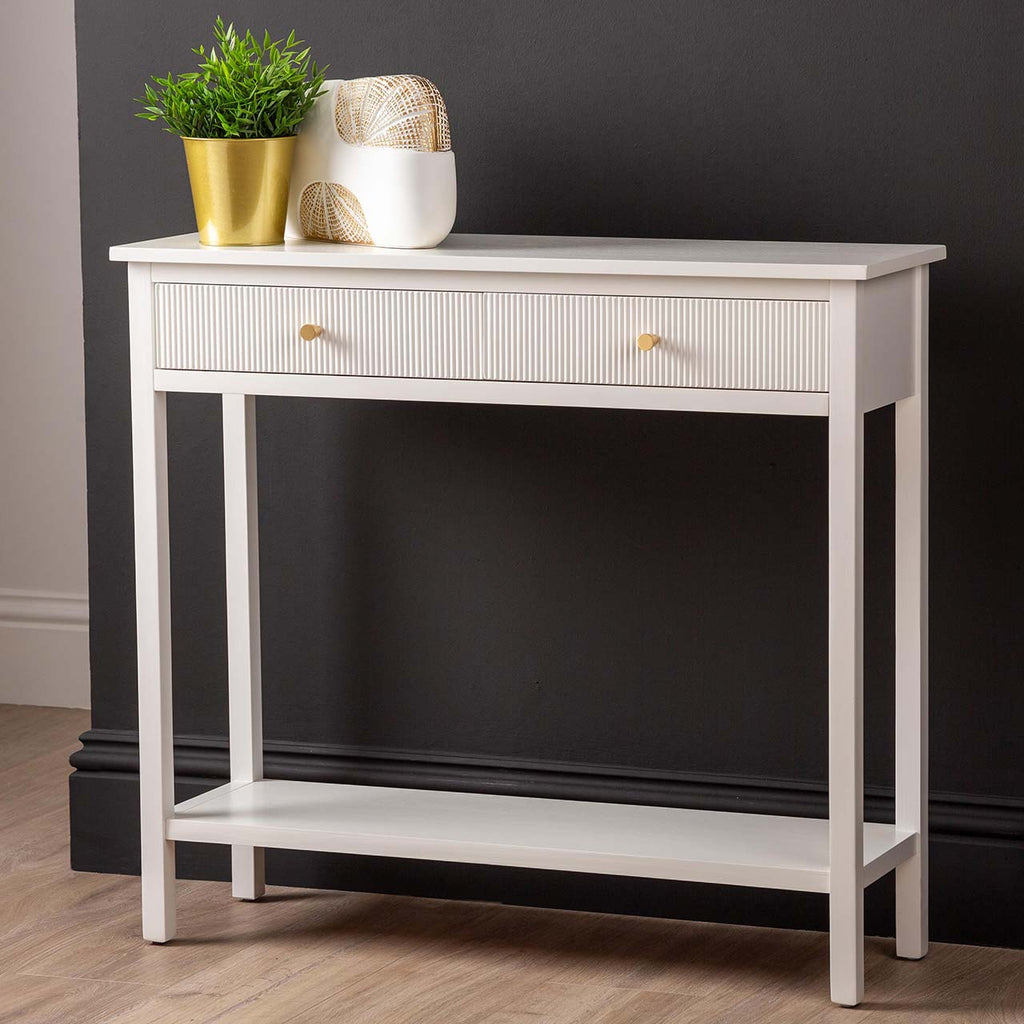 console table in wood