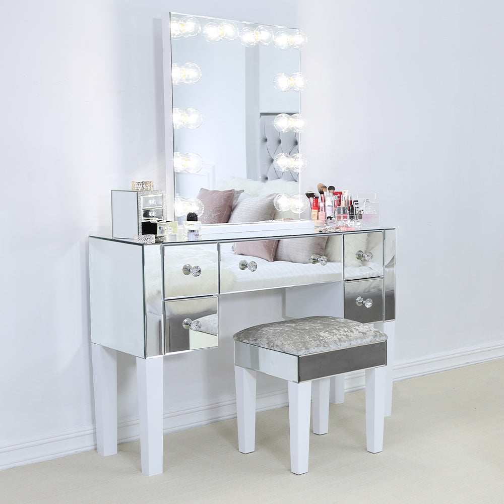 mirror with light dressing set